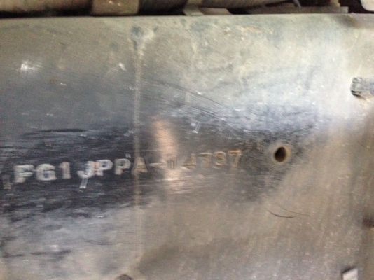 ขายรถ 6 ล้อ Hino 212 แรง กระบะ 7 เมตร ขายรถ 6 ล้อ Hino 212 แรง กระบะ 7 เมตร