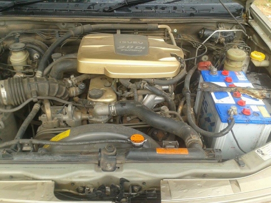 อีซูซุ ไฮแลนเดอร์ ปี 47 สวยๆเดิม ไม่มีตำหนิ พร้อมโอน ราคาถูก