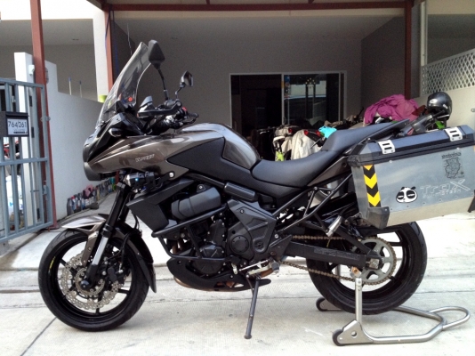 ขาย Kawasaki Versys ปี13 สีน้ำตาล ปี๊บ SW-motech แต่งพร้อมลุย ราคา 229000 บาท