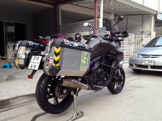 ขาย Kawasaki Versys ปี13 สีน้ำตาล ปี๊บ SW-motech แต่งพร้อมลุย ราคา 229000 บาท