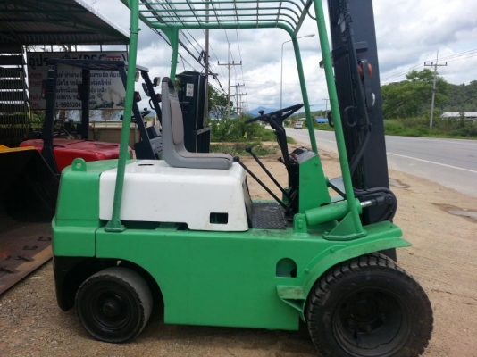 ขาย รถโฟล์คลิฟท์ 2.5 T MITSUBISHI เขียว ดีเซล เสาสูง 4 เมตร ขาย รถโฟล์คลิฟท์ 2.5 T MITSUBISHI เขียว ดีเซล เสาสูง 4 เมตร