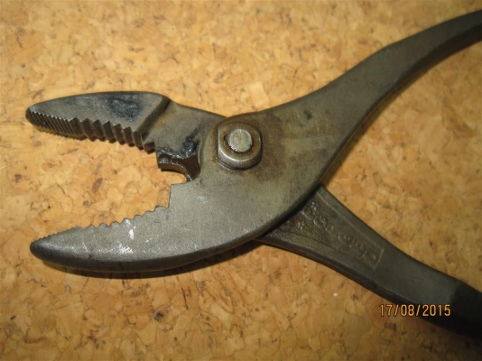 คีมปากขยาย BACALO-BUFFALO U.S.A.