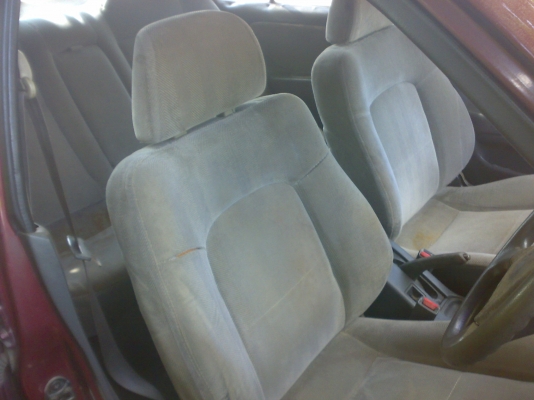 ขาย  แลก อีคา เครื่อง1500 คาบู เกียร์ออโต้ ติดLPG