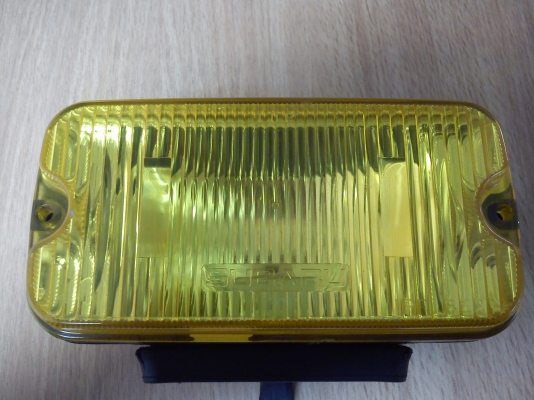 ไฟสปอร์ตไล้ท์สีเหลือง SUBARU ทรงสี่เหลี่ยม