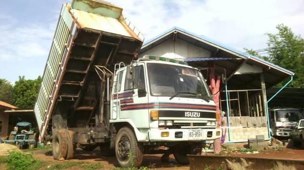 **500,000 บ.ต่อรอง /// 6ล้อดั้มเกษตร ROCKY FSR-165 ดั้ม5ม. **ขาย ISUZU ROCKY-165 6ล้อดั้มเหล็กเกษตร รถห้างแท้ พร้อมใช้ ISUZU ROCKY FSR11H 6BD1-165แรง ปี33 รถห้างแท้ เครื่องเดิม เกียร์เดิม เครื่องดี แน่น แรงดี เกียร์ดี ไม่หลุด ครับ ช่วงล่างใหญ่ คัสซีดี ใหญ **500,000 บ.ต่อรอง /// 6ล้อดั้มเกษตร ROCKY FSR-165 ดั้ม5ม. **ขาย ISUZU ROCKY-165 6ล้อดั้มเหล็กเกษตร รถห้างแท้ พร้อมใช้ ISUZU ROCKY FSR11H 6BD1-165แรง ปี33 รถห้างแท้ เครื่องเดิม เกียร์เดิม เครื่องดี แน่น แรงดี เกียร์ดี ไม่หลุด ครับ ช่วงล่างใหญ่ คัสซีดี ใหญ