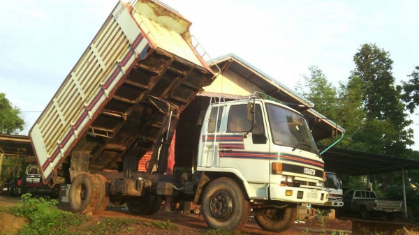 **500,000 บ.ต่อรอง /// 6ล้อดั้มเกษตร ROCKY FSR-165 ดั้ม5ม. **ขาย ISUZU ROCKY-165 6ล้อดั้มเหล็กเกษตร รถห้างแท้ พร้อมใช้ ISUZU ROCKY FSR11H 6BD1-165แรง ปี33 รถห้างแท้ เครื่องเดิม เกียร์เดิม เครื่องดี แน่น แรงดี เกียร์ดี ไม่หลุด ครับ ช่วงล่างใหญ่ คัสซีดี ใหญ **500,000 บ.ต่อรอง /// 6ล้อดั้มเกษตร ROCKY FSR-165 ดั้ม5ม. **ขาย ISUZU ROCKY-165 6ล้อดั้มเหล็กเกษตร รถห้างแท้ พร้อมใช้ ISUZU ROCKY FSR11H 6BD1-165แรง ปี33 รถห้างแท้ เครื่องเดิม เกียร์เดิม เครื่องดี แน่น แรงดี เกียร์ดี ไม่หลุด ครับ ช่วงล่างใหญ่ คัสซีดี ใหญ