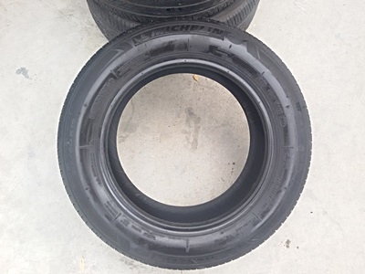 ขายยาง215/60/16 ปี 14 MICHERLIN 3ST 4 เส้น ขายยาง215/60/16 ปี 14 MICHERLIN 3ST 4 เส้น