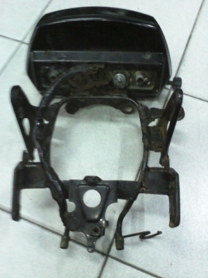 ขาเหล็กยึดไฟหน้า+หัวไมล์ ฮอนด้า วิง