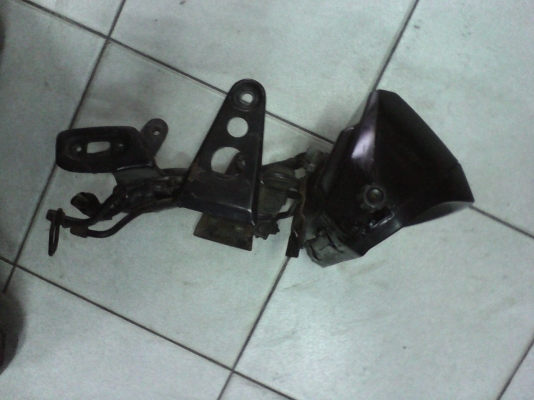 ขาเหล็กยึดไฟหน้า+หัวไมล์ ฮอนด้า วิง