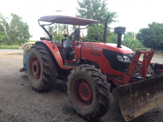 ขายด่วนครับ KUBOTA  M9540 รถมือเดียว เครื่องแน่นไม่มีเยื้มครับ