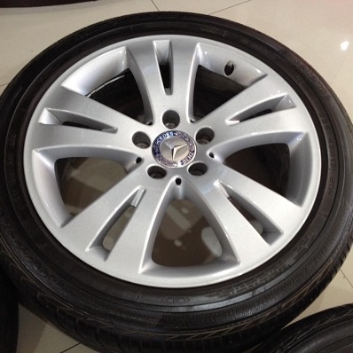 -----ขายแล้ว------ล้อแม็กซ์ BENZ 17 นิ้ว