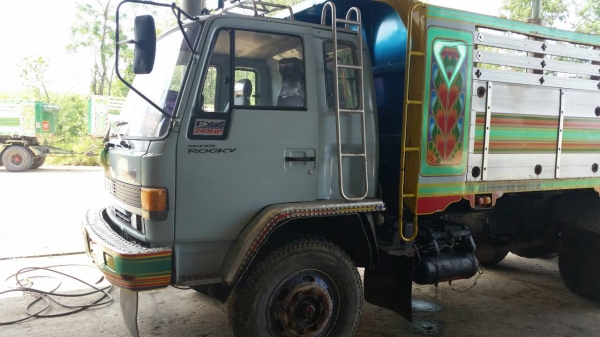 สิล้อ อีซูซุ FVZ12MY~เครือง 6BG1สโลส 2เพา สภาพนางฟ้าสวยจัดใช้งานน้อย ทะเบียนพร้อมโอน ราคาต่อรองได้