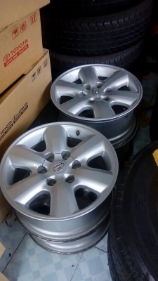 แม็กเดิม 17 fortuner 2010 (MC) สภาพดี ทั้งชุด