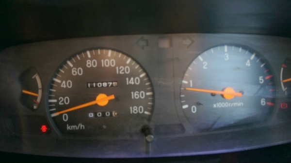 มิตซู L200 4ประตู มิตซู L200 4ประตู