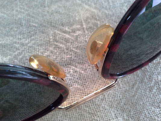 แว่นตาชนชั้นนำอังกฤษ DUNHILL made in England