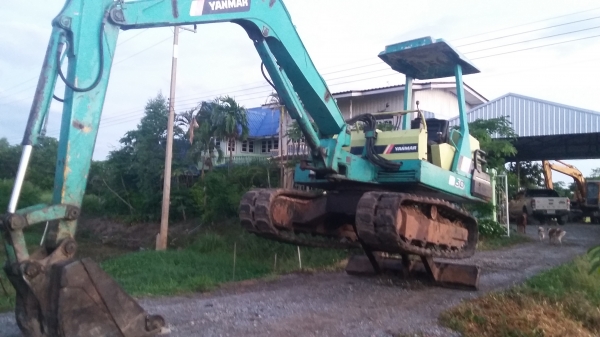 ขาย ยันม่า B 50 ปั๊มนิ้ว  เร็วแรงไว ตัวเดินเงียบ ฉีกเลี้ยวสะบายๆ