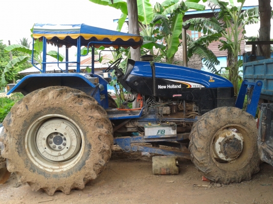 ขาย ฟอร์ดTS110 สองเพลา เล่มทะเบียน รถบ้านสวยๆ