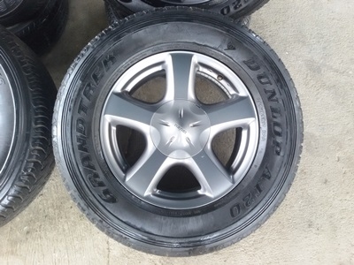 ขายล้อแม็กISUZU V Cross(สีกัล) ขอบ17ยาง265/65/17 ปี12  4 ล้อ