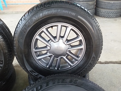 ขายล้อแม็กISUZU All New16 สีกัล ยาง245/70/16ปี2714 4 ล้อ