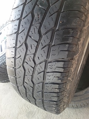 ขายล้อแม็กISUZU HI Lender16 ยาง245/70/16   4 ล้อ