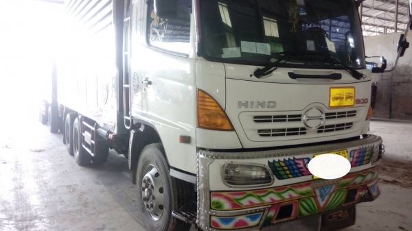 ขาย HINO MEGA 380 พ่วงแม่ลูก กระบะเนียมคอกเกษตรดั๊ม รถปี 54  ไมลวิ่ง 290,000 โล