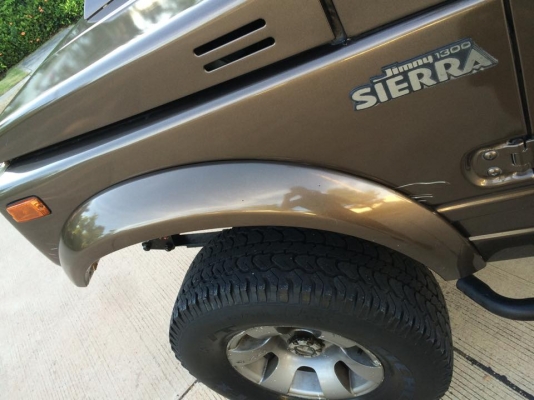 ขายsuzuki คารีเบี้ยน ตู้ปลา ทำjimny หลังคาผ้าใบเมกา ไม่ร้อน  เนียนเหมือนแท้ ของแท้ทั่งคัน พวงมาลัย momo วัดรอบ นาฬิกา เบาะแท้ ครอบถังน้ำมันแต่ง กันชนหน้า-หลังแต่ง ของญี่ปุ่น ล้อเอนไกjapan กระจังหน้า ฝากระโปรง โลบาร์ โป่งเหล็กแท้ ภายในแท้ บันไดข้าง กระจกมอ