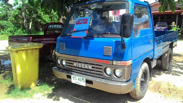 ขายรถซึ่งเดิมเป็นรถหลวง ขายรถบรรทุก 4 ล้อยี่ห้อ นิสสัน  สภาพดี