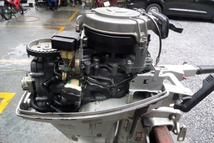 ขาย เครื่องเรือ HONDA 9.9 แรง 4 จังหวะ หาง 21 เครื่องทำงานปกติ  สภาพสวย ราคา 28,000