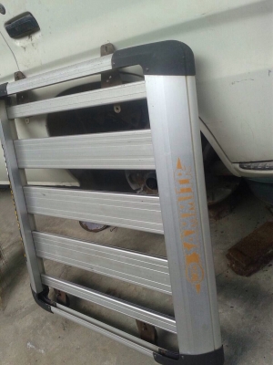 ขายแหร็กหลังคาพร้อมขา ใส่ได้ทุกรุ่น ขายแหร็กหลังคาพร้อมขา ใส่ได้ทุกรุ่น