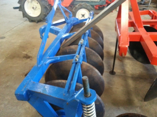 ผานพรวน 6 * 22   สภาพดี ไถดี ติดต่อ 081-7807317