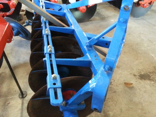 ผานพรวน 6 * 22   สภาพดี ไถดี ติดต่อ 081-7807317