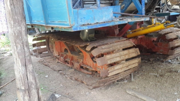 ขายรถเกี่ยวข้าวไทยเส็งยนต์ มดตะนอย ช่วงล่าง10 โซ่ดี ลูเลอร์9ล้อ เครื่องดี ho7cเทอร์โบว์ อุ้มปรับระดับ พร้อมใช้งานช่วงล่างเต็มตู้ดี ปั๊มไดกิ้น22