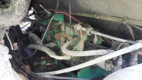 ขายรถเกี่ยวข้าวไทยเส็งยนต์ มดตะนอย ช่วงล่าง10 โซ่ดี ลูเลอร์9ล้อ เครื่องดี ho7cเทอร์โบว์ อุ้มปรับระดับ พร้อมใช้งานช่วงล่างเต็มตู้ดี ปั๊มไดกิ้น22