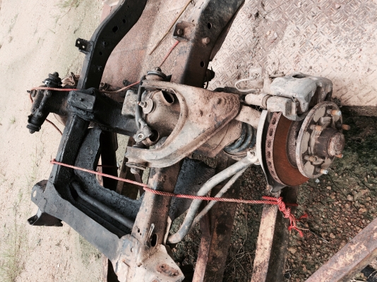 คัสซีไซโคลน L200 พร้อมชุดดิสหน้ายกแพ