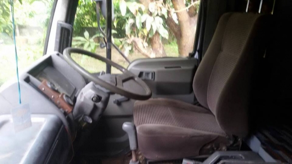 ขาย10ล้อ1เพลา HINO FL3H 195เครน3.5ตัน 4ปอก แชชซีสวย เครื่องดี สภาพพร้อมใช้งาน เอกสารเล่มทะเบียนพร้อมโอน ขาย10ล้อ1เพลา HINO FL3H 195เครน3.5ตัน 4ปอก แชชซีสวย เครื่องดี สภาพพร้อมใช้งาน เอกสารเล่มทะเบียนพร้อมโอน