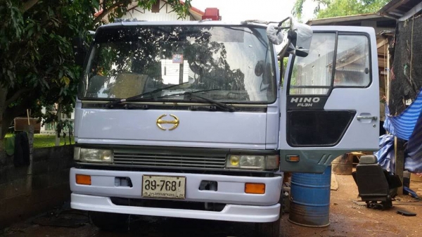 ขาย10ล้อ1เพลา HINO FL3H 195เครน3.5ตัน 4ปอก แชชซีสวย เครื่องดี สภาพพร้อมใช้งาน เอกสารเล่มทะเบียนพร้อมโอน