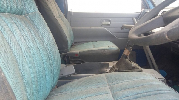 ต้องการขายรถหกล้อ115แรง