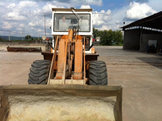 ราคาสุดท้ายขายด่วน รถตักล้อยาง KOMATSU 507 ราคาสุดท้ายขายด่วน รถตักล้อยาง KOMATSU 507