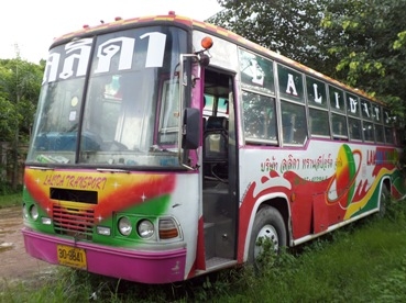 ขายรถบัสพัดลมยาว 12 เมตร  ลดเหลือ 180,000  บาท