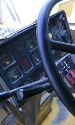 ขายรถตักล้อยาง KOMATSU WA150 เอกสารอินวอย ราคา 750000