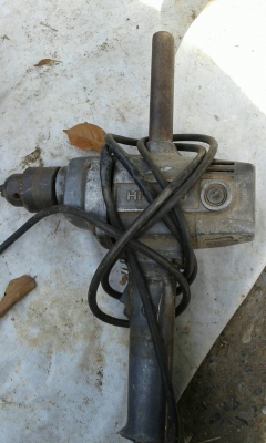 สว่านรอบช้าฮิตาชิ