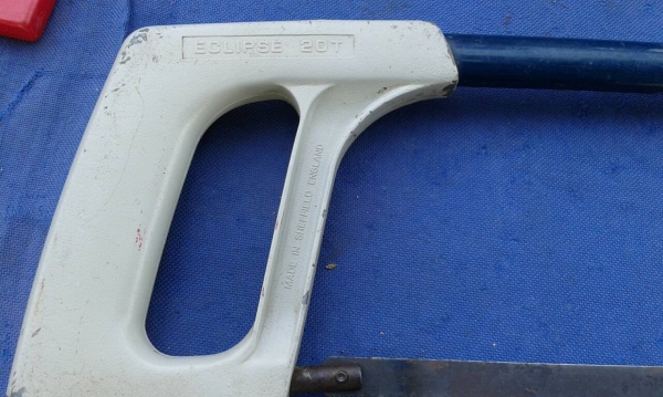 เลื่อยตัดเหล็กงานอังกฤษ