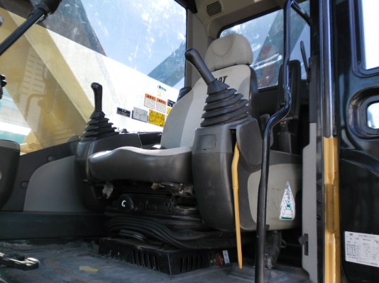 ขายรถแม็คโคร CAT 320D สนใจติดต่อ หนึ่ง 061-4194021‪