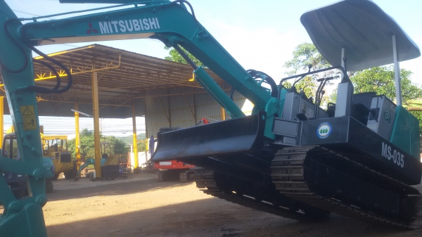 ขายรถขุดแบคโฮMITSUBISHI MS-035ขนาดPC35พร้อมลายหัวเจาะกระแทกเก่านอกแท้ญี่ปุ่นมีเอกสารแจ้งจำหน่ายโอนลอยพร้อมจด-ไม่เคยใช้งานในไทยครับ