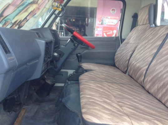 4ล้อกลางสวยถุกดี