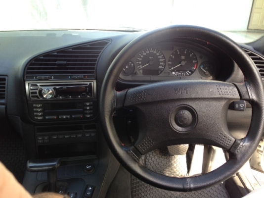 ขาย bmw 328i e36 4ประตู ไม่เคยชน รถไม่ค่อยได้ขับวิ่งน้อย