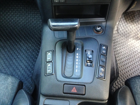 ขาย bmw 328i e36 4ประตู ไม่เคยชน รถไม่ค่อยได้ขับวิ่งน้อย