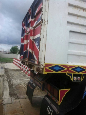 สิบล้อ อีซูซุ FVZ 300 ปี57-2เพา (แม่เดียว) สภาพนางฟ้าสวยกริบบางเดิมทั้งคันใช้งานน้อย วิ่ง 100&times;&times;&times;กม เอกสารชุดโอนครบ