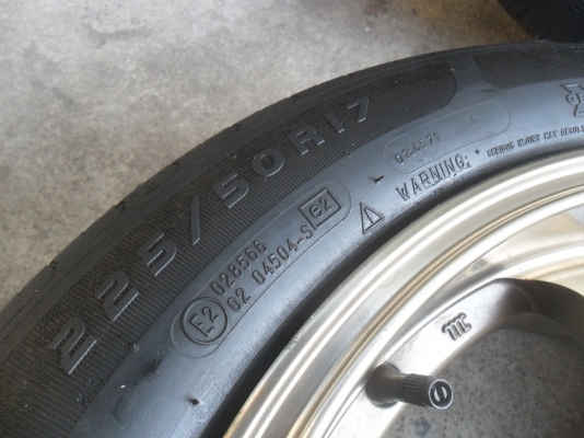 ล้อแม็ก 17นิ้ว 6รู RGD หน้า8 หลัง9 พร้อมยาง สวยๆ 4 ล้อ ลดราคาเหลือ 8500 บาท