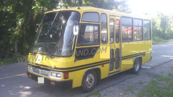 รถบัส ยี่ห้อ MITSUBISHI CANTER 24 ที่นั่ง เครื่อง 4D3  110Hp